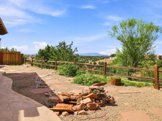 4708 Contenta Ridge, Santa Fe, NM 87507