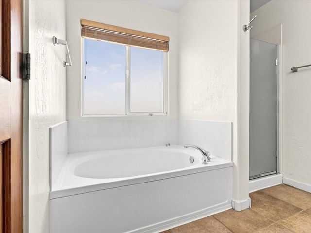 4708 Contenta Ridge, Santa Fe, NM 87507