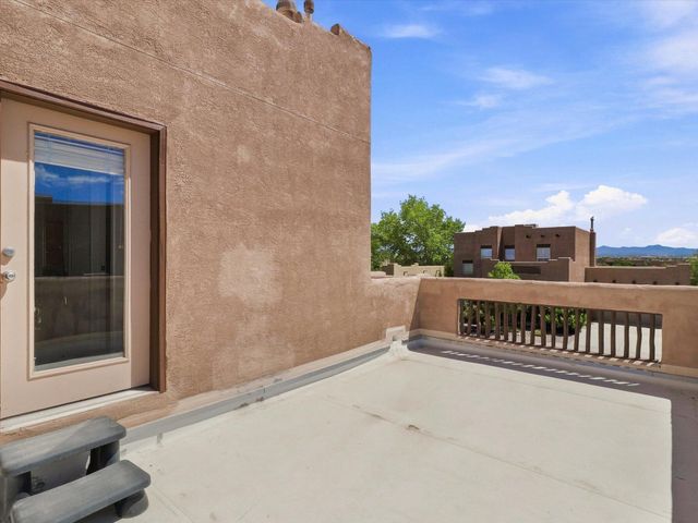 4708 Contenta Ridge, Santa Fe, NM 87507