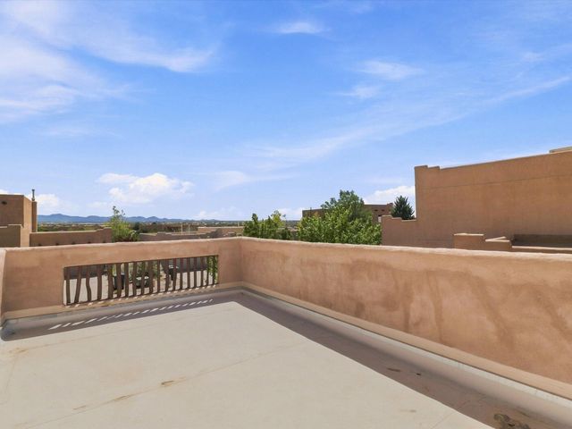 4708 Contenta Ridge, Santa Fe, NM 87507