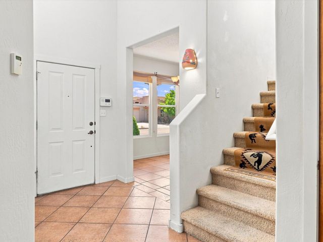 4708 Contenta Ridge, Santa Fe, NM 87507