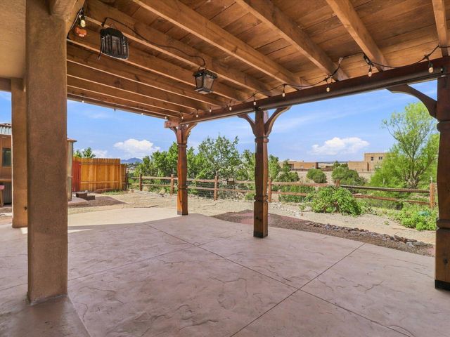 4708 Contenta Ridge, Santa Fe, NM 87507
