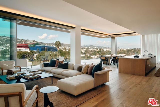 8899 Beverly Boulevard 6BE, Los Angeles, CA 90048