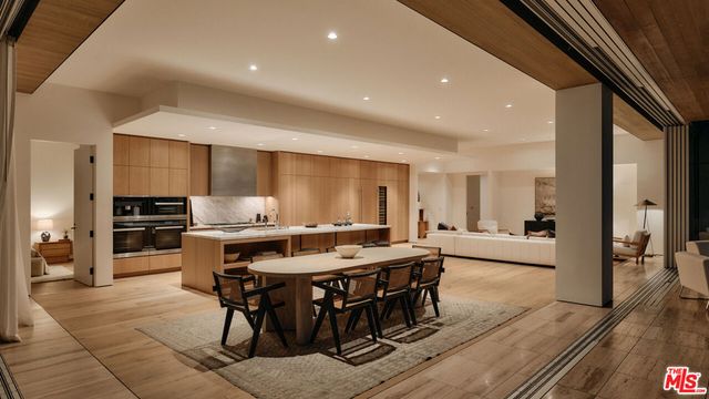8899 Beverly Boulevard 6BE, Los Angeles, CA 90048
