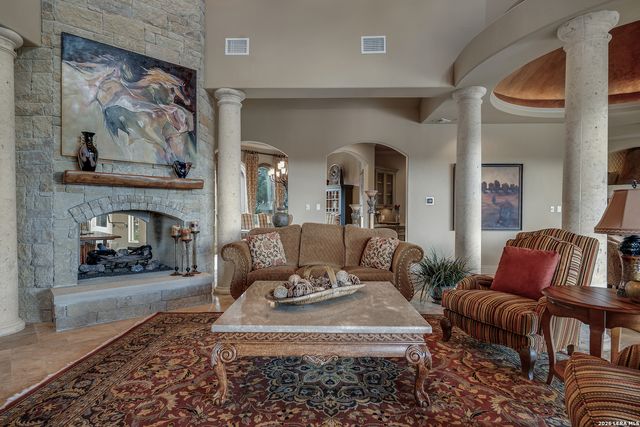 227 Augusta, Boerne, TX 78006