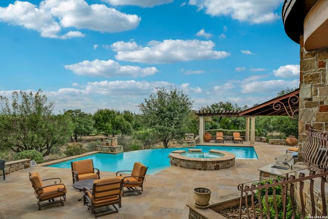 227 Augusta, Boerne, TX 78006