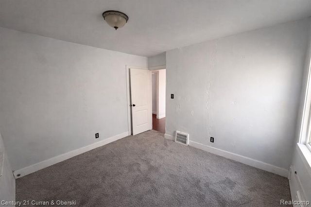 6348 Vaughan Street, Detroit, MI 48228