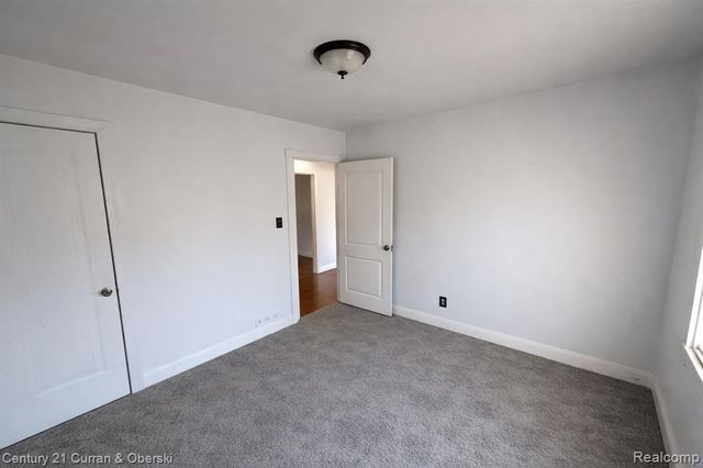 6348 Vaughan Street, Detroit, MI 48228