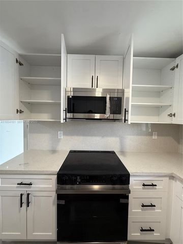 1055 NW 34th Ave 1055, Miami, FL 33125