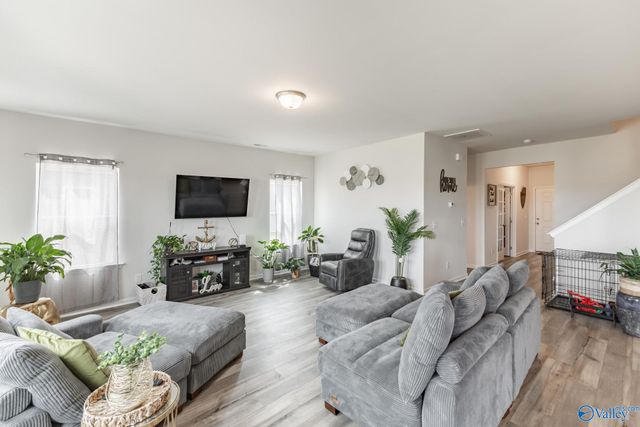 167 Story Ray Drive, New Market, AL 35761