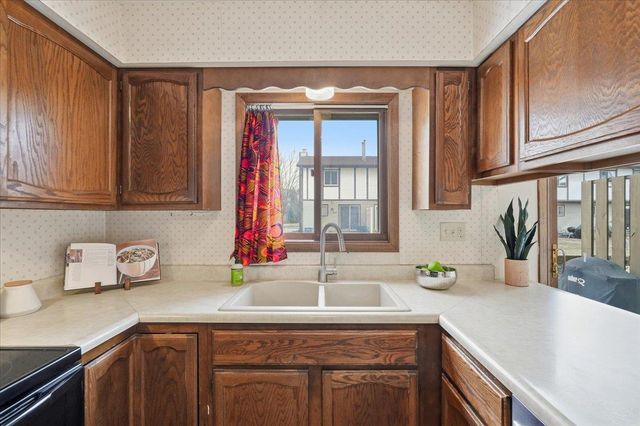 4162 Alvarez Avenue, Madison, WI 53714