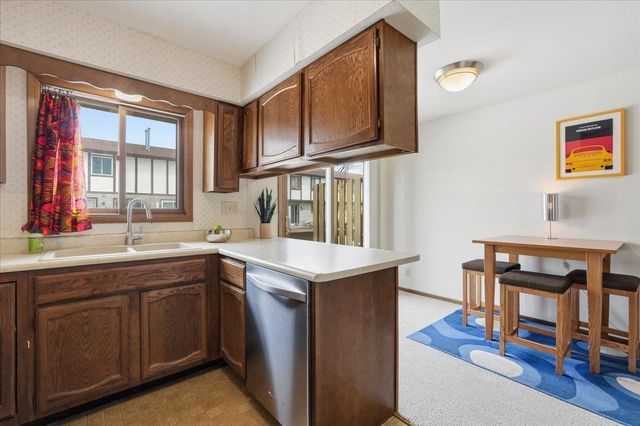 4162 Alvarez Avenue, Madison, WI 53714