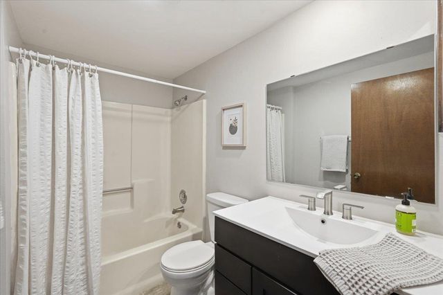 4162 Alvarez Avenue, Madison, WI 53714