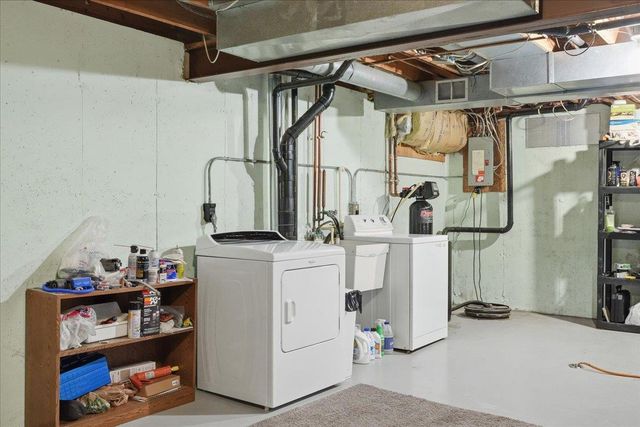 4162 Alvarez Avenue, Madison, WI 53714