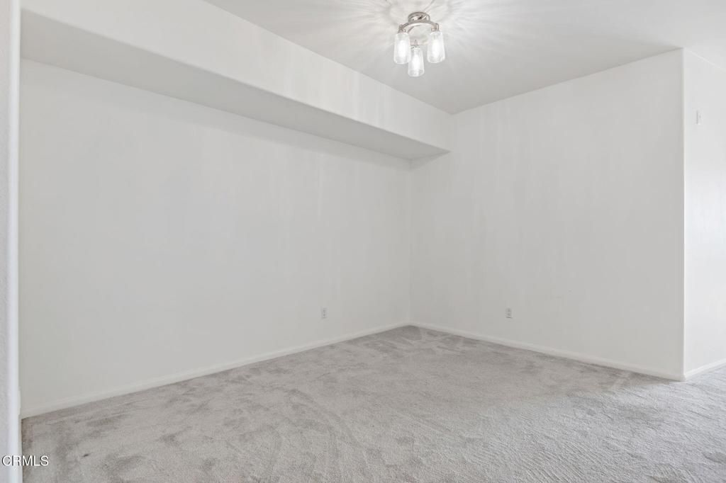 Image 10 of property listing at 436 Poli Street 301, Ventura, CA 93001