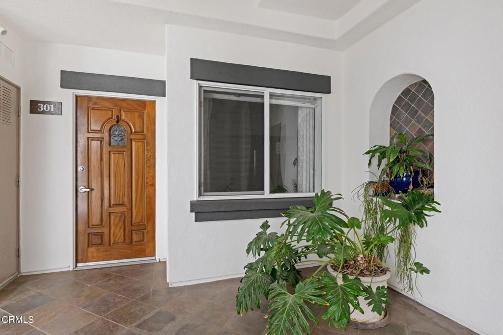 Image 2 of property listing at 436 Poli Street 301, Ventura, CA 93001