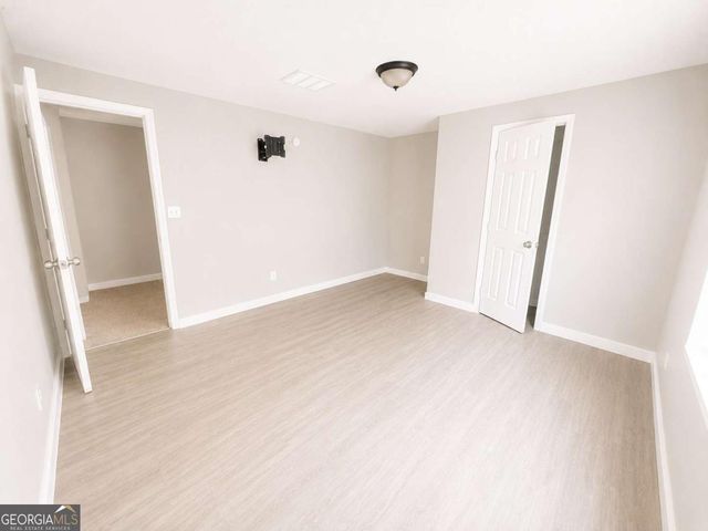 4303 Village Square Lane, Stone Mountain, GA 30083
