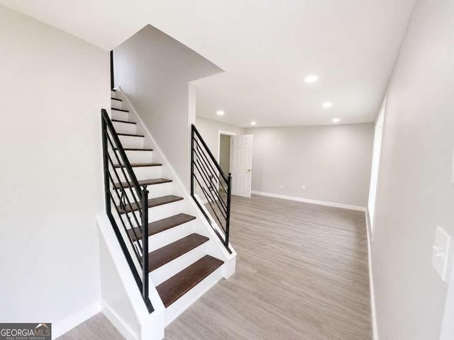 4303 Village Square Lane, Stone Mountain, GA 30083