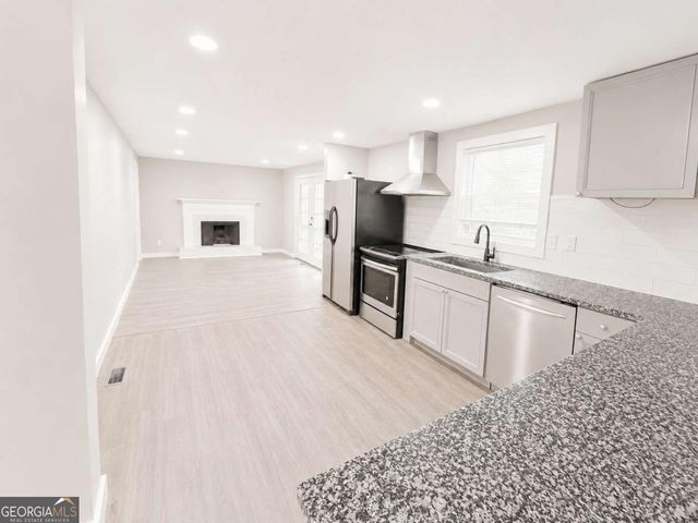 4303 Village Square Lane, Stone Mountain, GA 30083