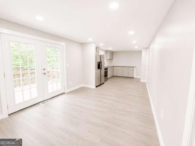 4303 Village Square Lane, Stone Mountain, GA 30083