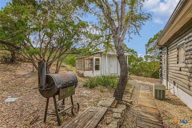 707 Deer Lake Road, Wimberley, TX 78676