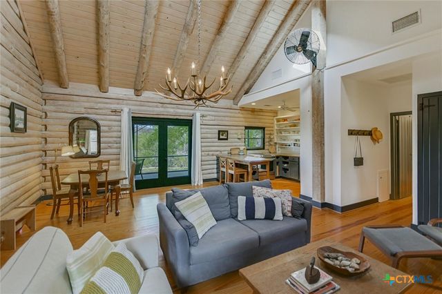 707 Deer Lake Road, Wimberley, TX 78676