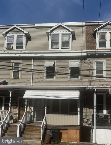203 S DELAWARE AVE, Minersville, PA 17954