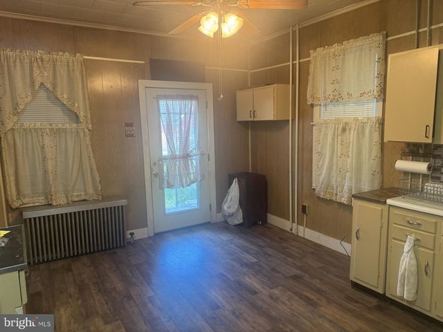 203 S DELAWARE AVE, Minersville, PA 17954