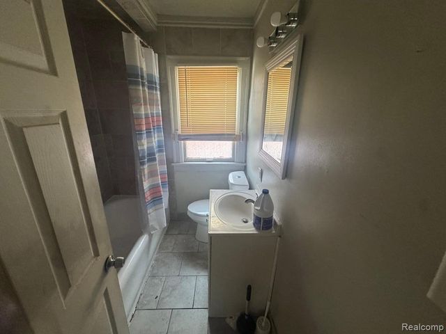 14002 Mark Twain Street, Detroit, MI 48227