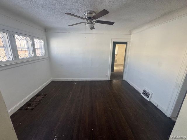 14002 Mark Twain Street, Detroit, MI 48227