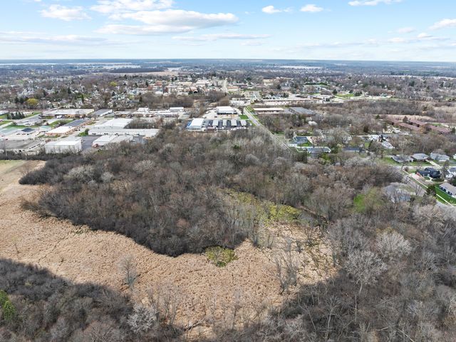 152 E Depot Street, Antioch, IL 60002