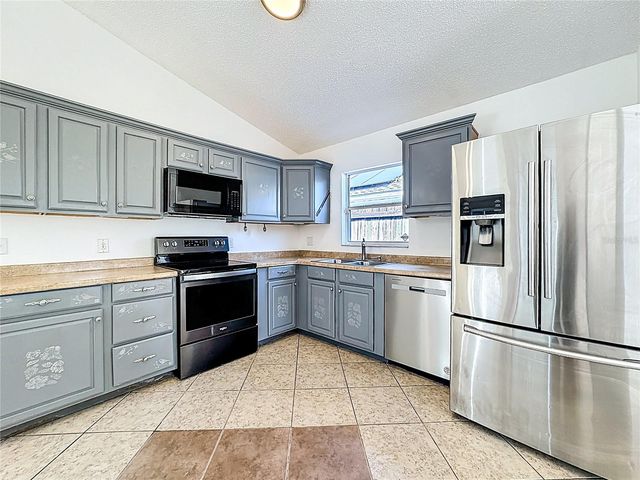 9660 HOLLYHILL DRIVE, Orlando, FL 32824