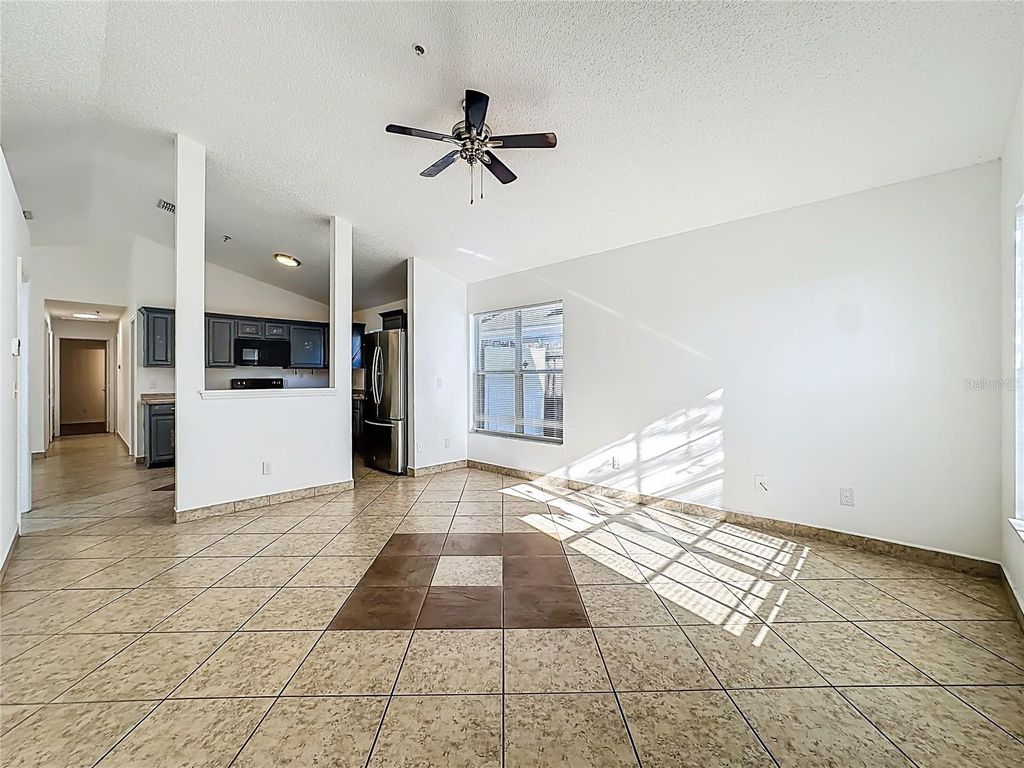 Image 5 of property listing at 9660 HOLLYHILL DRIVE, Orlando, FL 32824