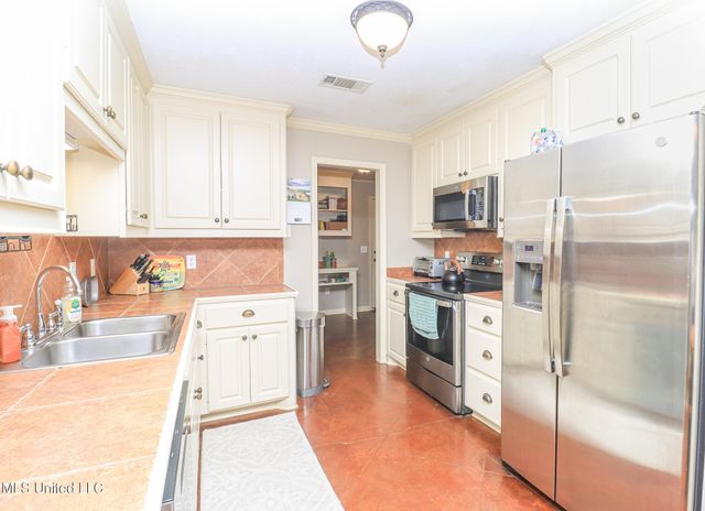 404 Briars Bend, Brandon, MS 39042
