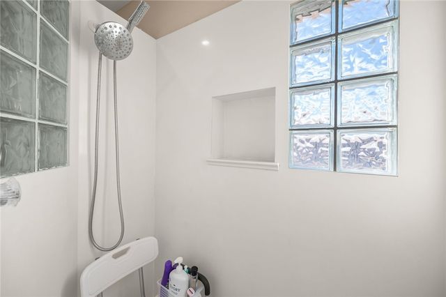 2264 Mountainside Drive, Bullhead City, AZ 86442