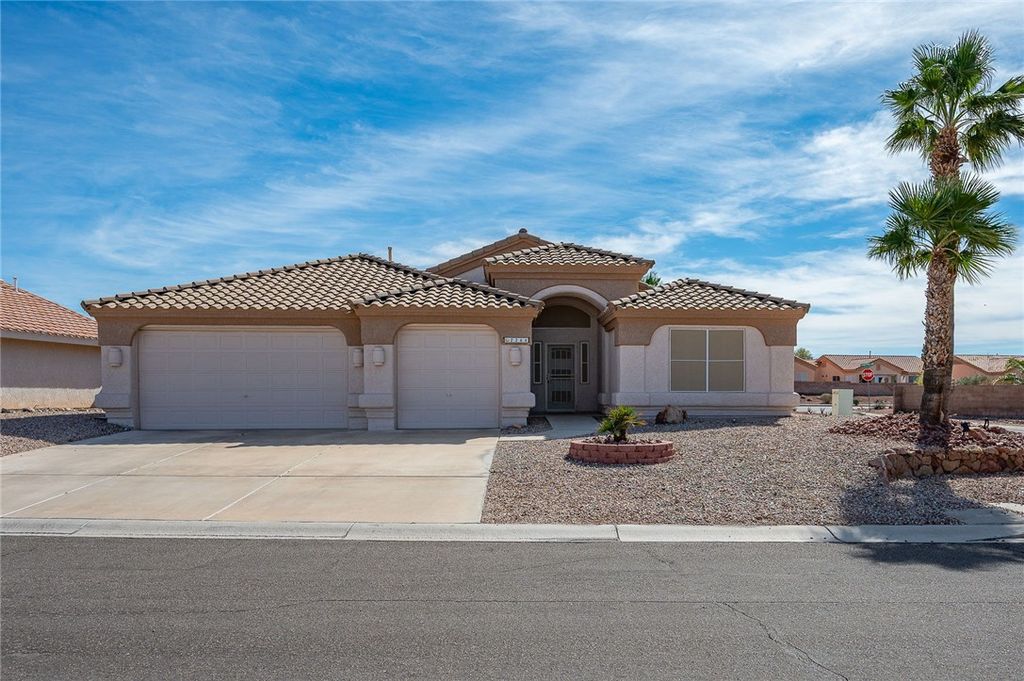 2264 Mountainside Drive, Bullhead City, AZ 86442