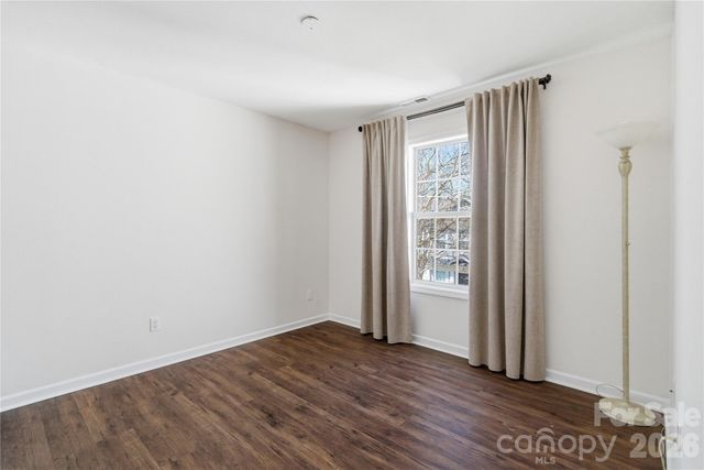 7712 Grapetree Court, Charlotte, NC 28215