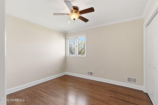 14 Koosman Drive, Leonardo, NJ 07737