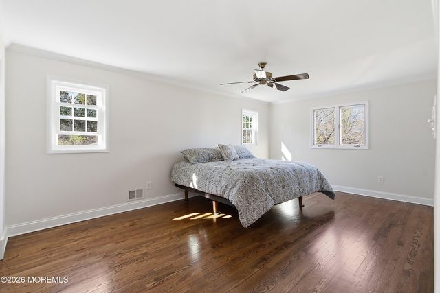 14 Koosman Drive, Leonardo, NJ 07737