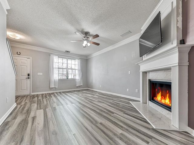 388 Weatherstone Place, Alpharetta, GA 30004