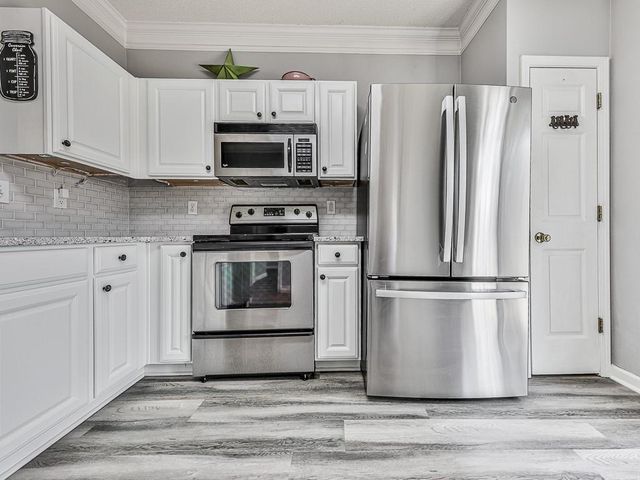 388 Weatherstone Place, Alpharetta, GA 30004