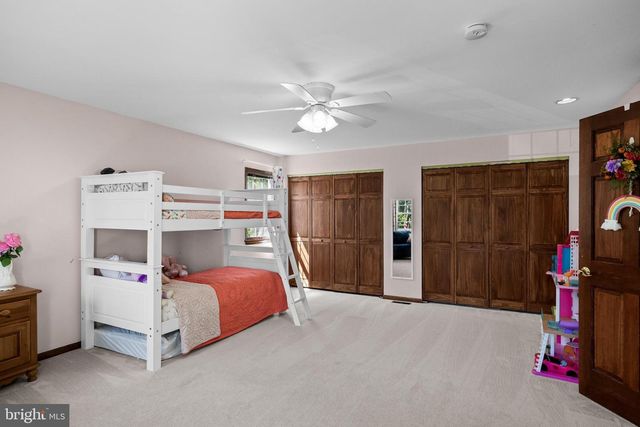 39 COCHISE CIR, Medford Lakes, NJ 08055