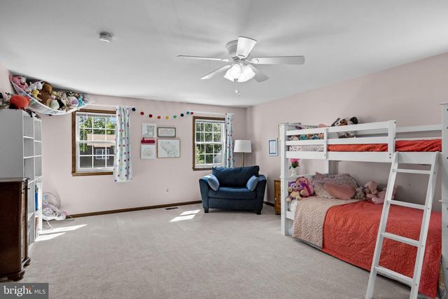 39 COCHISE CIR, Medford Lakes, NJ 08055