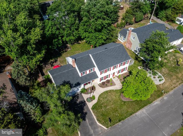 39 COCHISE CIR, Medford Lakes, NJ 08055
