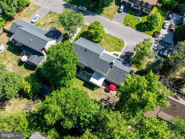 39 COCHISE CIR, Medford Lakes, NJ 08055