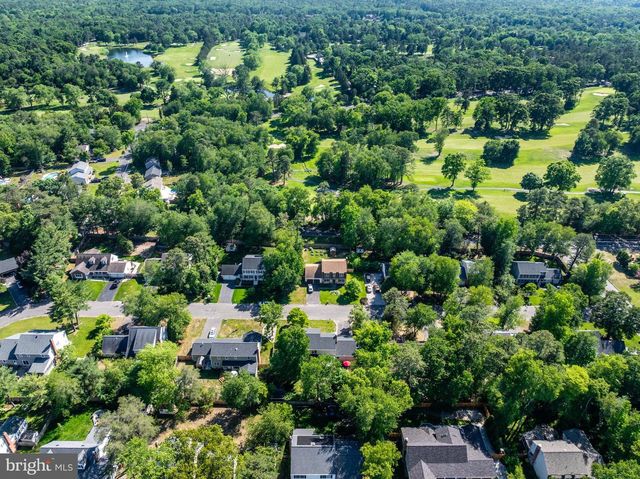 39 COCHISE CIR, Medford Lakes, NJ 08055