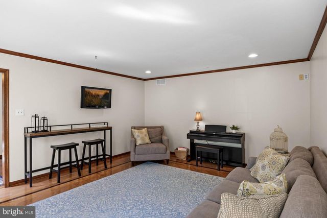 39 COCHISE CIR, Medford Lakes, NJ 08055