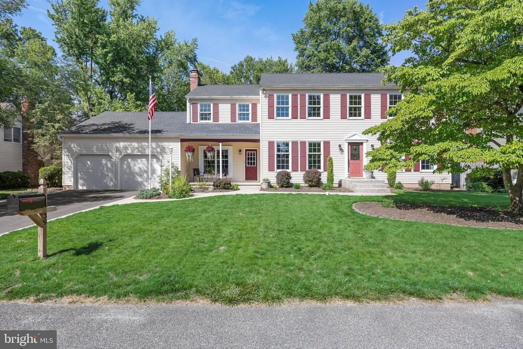 39 COCHISE CIR, Medford Lakes, NJ 08055