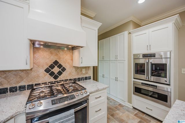 341 DELCRIS COURT, Homewood, AL 35209