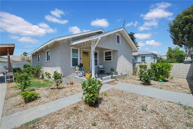 8811 Mary Avenue, Los Angeles, CA 90002